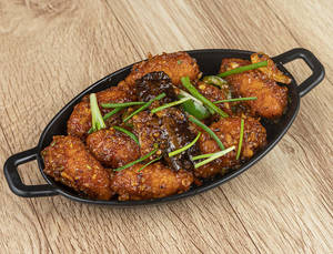 Red Pepper Fish Dry (8 Pcs.)