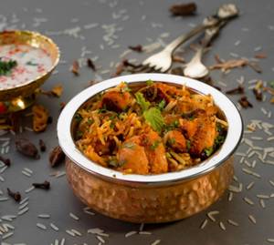 1/2 Tandoori + Chicken Dum Biryani Boneless Combo