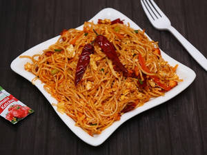 Schezwan Chicken Noodles