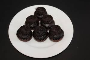 Cup Cake Small Choc El  (pack Of 6)