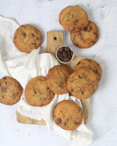 Chocolate Chip Cookie (with Egg)