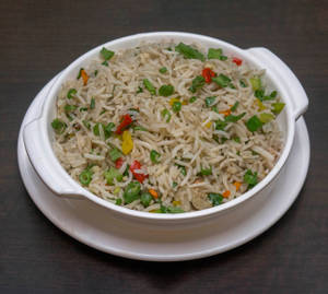 Veg Hakka Fried Rice