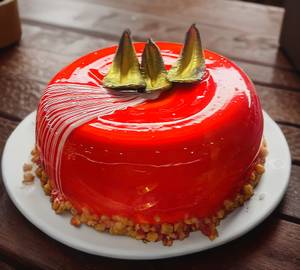 Strawberry premium cake [500 grams]