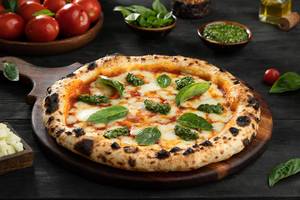 Naples Express Margherita Pizza with Pesto Sauce(4 Slice)