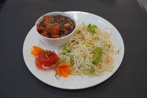 Chowmein With Chilli Paneer