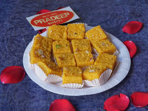 Mango Malai Burfi 