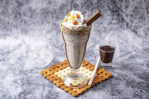 Nutella Kitkat Shake