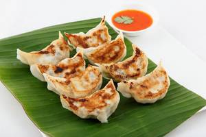 Chicken Pan Fried Momos