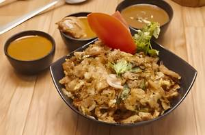 Egg Kothu Parotta + Chilli Gobi + Pepper Onion Kalaki