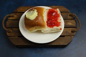 Bun Maska Jam