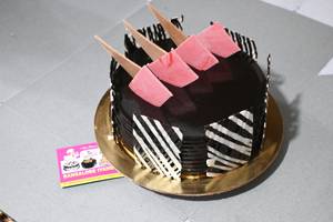 Chocolate cadbury cake