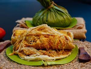 Chicken Kizhi Paratha