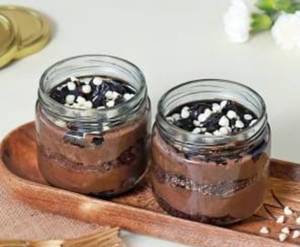 Chocolate Jar Cake