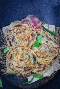 Pudina Paratha