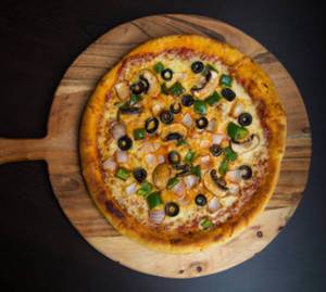 M Veg Pizza