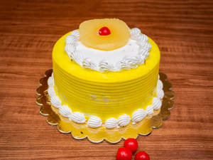 Pineapple Cake (Half kg)