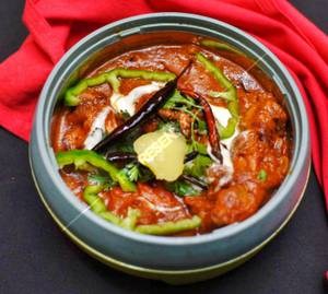 Hyderabadi Chicken Gravy