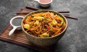 Seasonal Chowmein