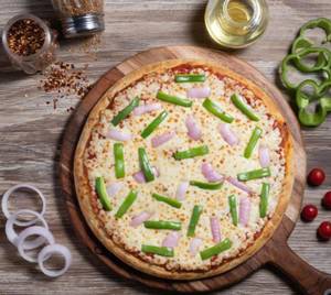 7" Onion & Capsicum Pizza