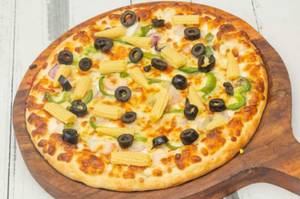Black Olive Baby Corn Pizza
