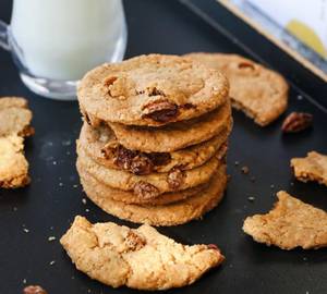 Oatmeal Raisin Cookies (180 Gms)