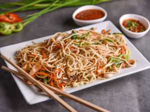 Veg Chowmin