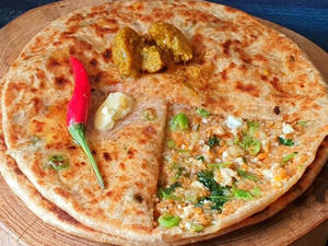 Tawa Mix Veg Parantha