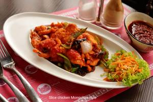 SLICED CHICKEN MONGOLIAN STYLE