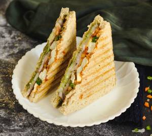 Tandoori Paneer Sandwich