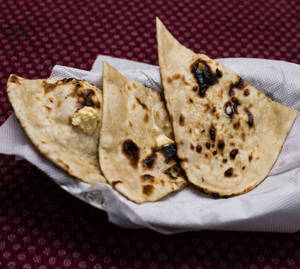 Butter Naan                                                    
