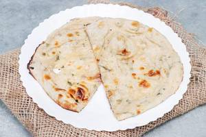 Stuffed Kulcha(1 Pc.)