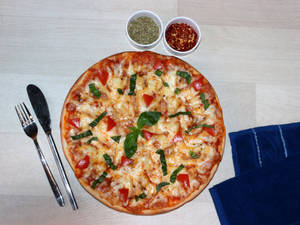 Classic Margherita Pizza , 10” Thin Crust, Serves  6 Slices