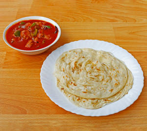 3 Chilly Chicken With Porotta                                       