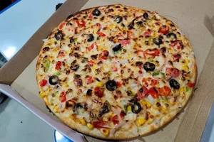 Country feast pizza
