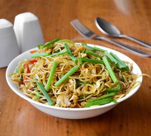 Chicken Hakka Noodles