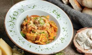 Cappelletti Di Ricotta E Spinaci (stuffed Pasta In Choice Of Sauce)