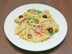 White Sauce Butter Pasta