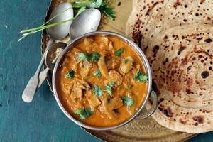 Mushroom Masala With Chapatis