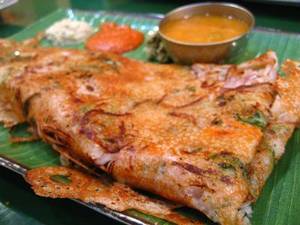 Onion rava dosa
