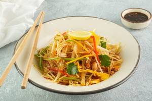 Raw Papaya Som Tam Salad