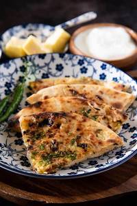 Amritsari Kulcha