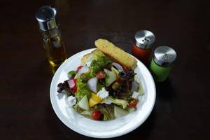 Veg Greek Salad