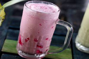 Strawberry Shake