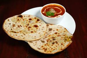 Daal Makhani [Full] + Aloo Paratha [1] + Raita