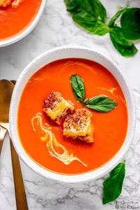 Veg tomato soup