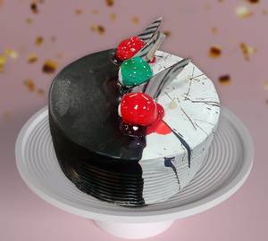 Eggless Vanilla Chocolate Mix Cake (1.5 Lbs) 680 Grams
