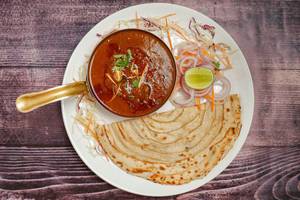 Mutton Rogan Josh With Lachha Paratha Combo