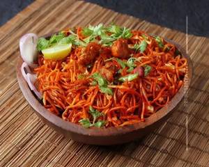 Chicken Schezwan Noodles
