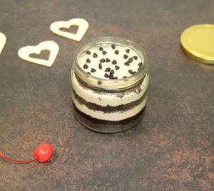 Chocolate Chip Jar Cake