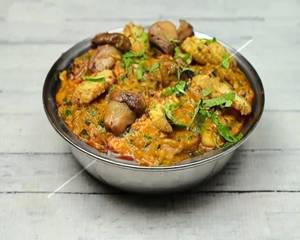 Mushroom Masala                               